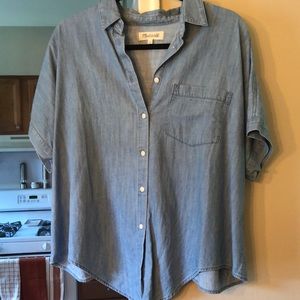 Denim/chambray madewell top! Worn once or twice!